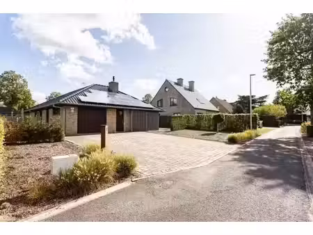 maison à vendre à hulbeekstraat 12 hansbeke (rbx16071)