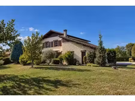vente maison 8 pièces 185 m² à saint-marcellin (38160)  390 000 €