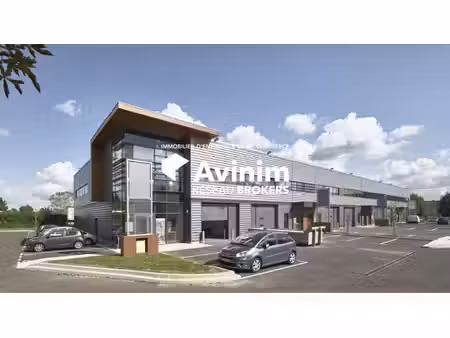 location entrepôt puget sur argens 83480 1018m²