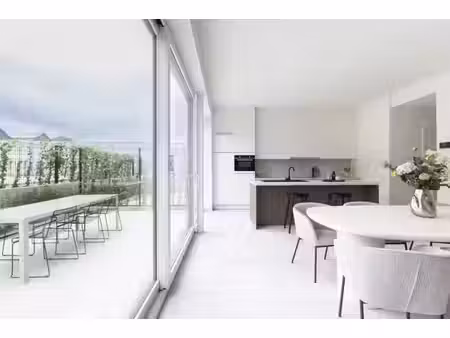 ruim 2-slk appartement met tuin