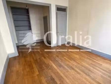 appartement 2 pièces 62 m²