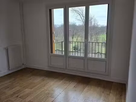 beau 2p 44m² avec balcon