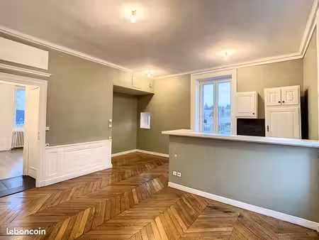 appartement 2 pièces 51 m²