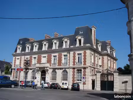 f4 très haut standing plein centre soissons