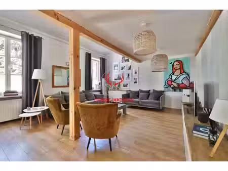 écully hypercentre - maison de caractère de 113 m² avec terrasse et jardin