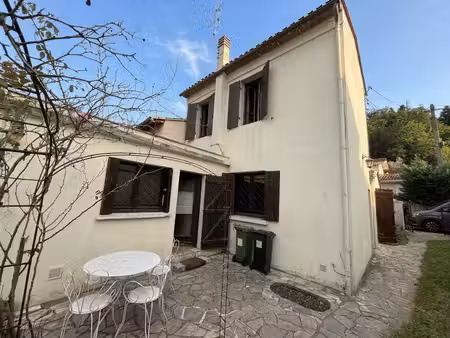 maison de 70m2 avec jardin et garage