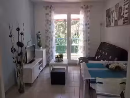 appartement de 26m2 à louer sur sanary-sur-mer