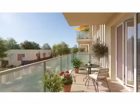 - livraison rapide - t3 traversant avec terrasse et parking proche commodités