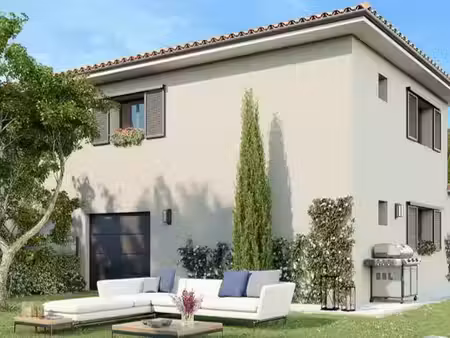 * superbe maison neuve a cogolin  a 10 minutes de port grimaud