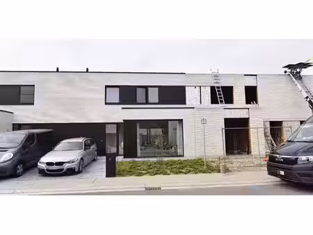maison à louer à roeselare pour € 1.100