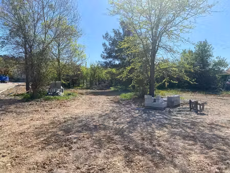 terrain constructible neuf à vendre