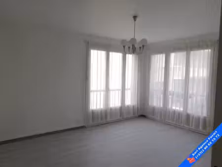 appartement proche gare sncf - résidence sécurisée