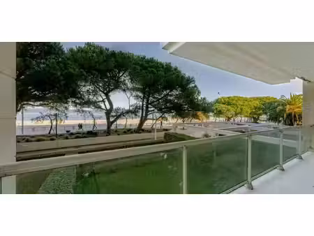 appartement avec terrasse en bord de mer arcachon (33)