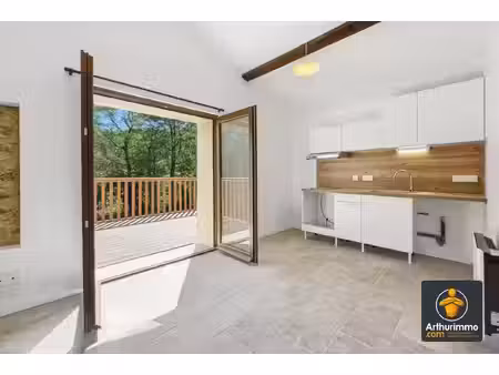 boffres – maison entièrement rénovée avec terrasse  terrain de 420 m² et vue dégagée
