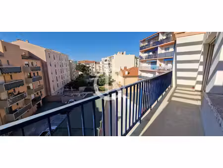 le clemenceau - hyeres