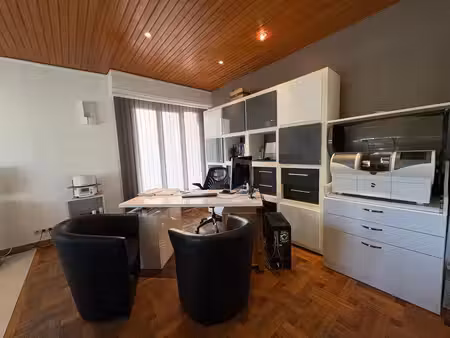 local professionnel/bureau 76m2 - 2 rue raiberti - cœur libération - ascenseur - balcon