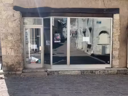 local commercial 50 m² – centre de ferrières-en-gâtinais
