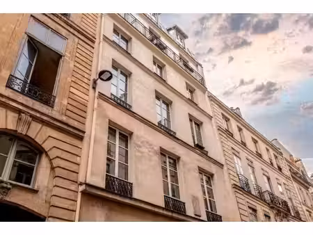à vendre - local commercial 157.50 m² situé à paris (75001)