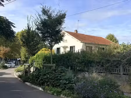 bourgoin-jallieu – maison t4 avec 525m² de terrain clos et arboré – quartier privilégié – 