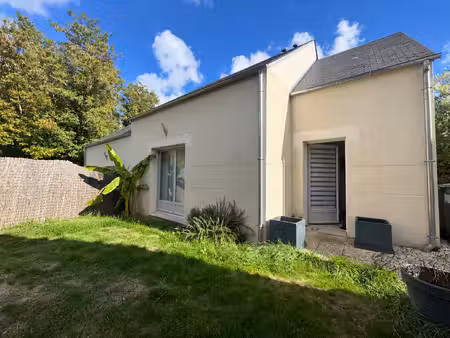 combleux - maison récente t4 avec garage