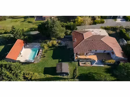 carla-bayle  grande maison à louer
