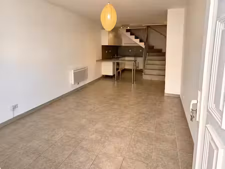 maison de village 55 m2 au centre de village à 5 min de la g