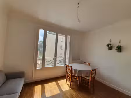 appartement courbevoie 2 pièce(s) 38 m2