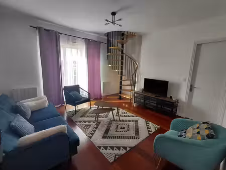 appartement t4 meublé en duplex - creil