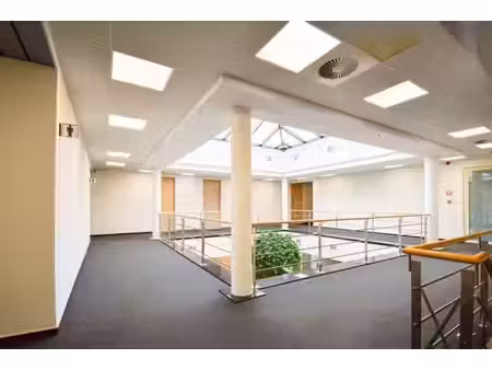 bureau prêt à l’emploi à louer - hasselt