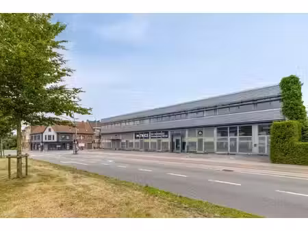 immeuble de bureaux à vendre à roeselare sur env. 1 029 m²