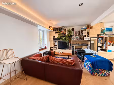 studio 3 pièces 57 m²