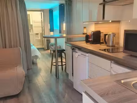 magnifique studio meublé au calme