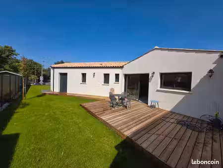 maison meublée 100 m² – 3 chambres – garage et jardin – la ragotterie