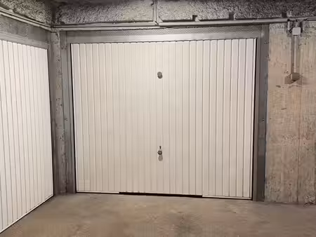garage à louer