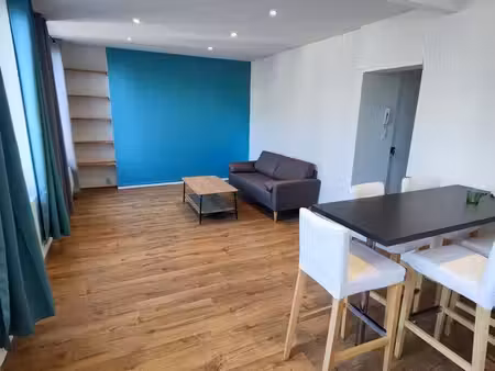 location meublée 3 pièces - centre ville dieppe - 60m² - 730 cc