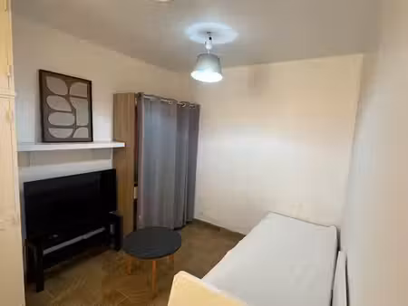 studio meublé à louer – menpenti