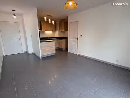 appartement 2 pièces 41 m²