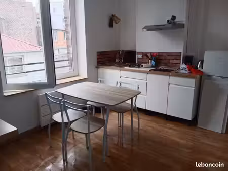 appartement t2 (chambre séparée)