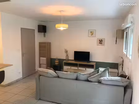a louer appartement t1 de 32 m² meublé avec jardin-terrasse de 100 m² ste foy les lyon 800