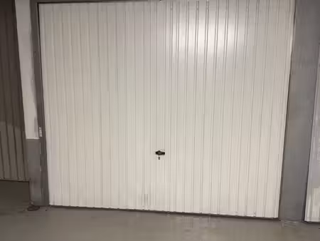location box parking