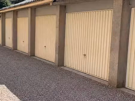 garage fermé box à louer saint-étienne