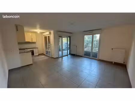 appartement 2 pièces 52 m²
