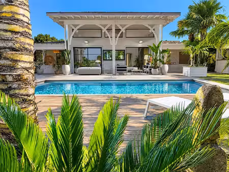 arès – villa d’exception au style californien – 196 m² - 4 chambres + un studio indépendan