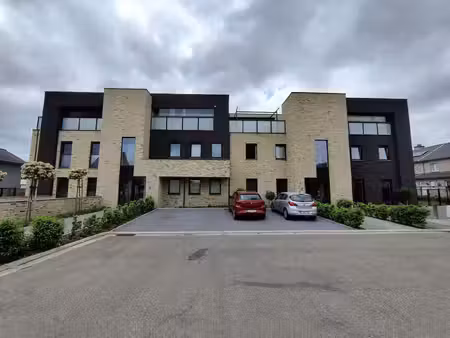 appartement te huur in maasmechelen met 2 slaapkamers