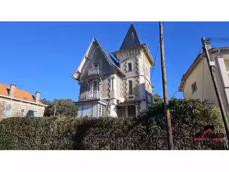 vente maison bord de mer à royan (17200) : à vendre bord de mer / 140m² royan