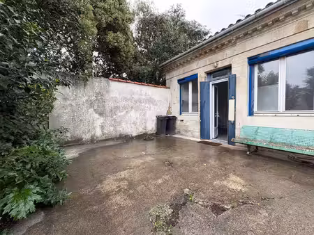 bordeaux saint-genès charmante maison individuelle de 50 m