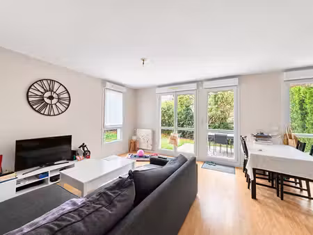 appartement ecquevilly 4 pièce(s) 75 m2