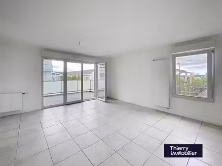 appartement t3 - 71.3 m² - trelaze