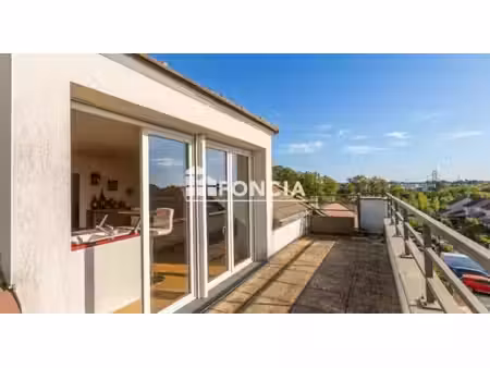 appartement 4 pièces 88 m2 + terrasse + 2 parkings - secteur calmadules à yerres