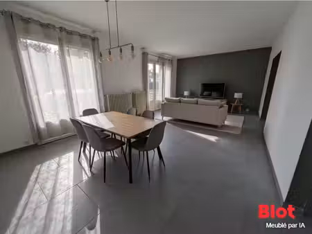 à vendre chez blot vitré – maison surélevée sur sous-sol idéalement situé à argentré-du-pl